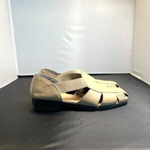 Women's‎ Liz Baker Shoes Size 9